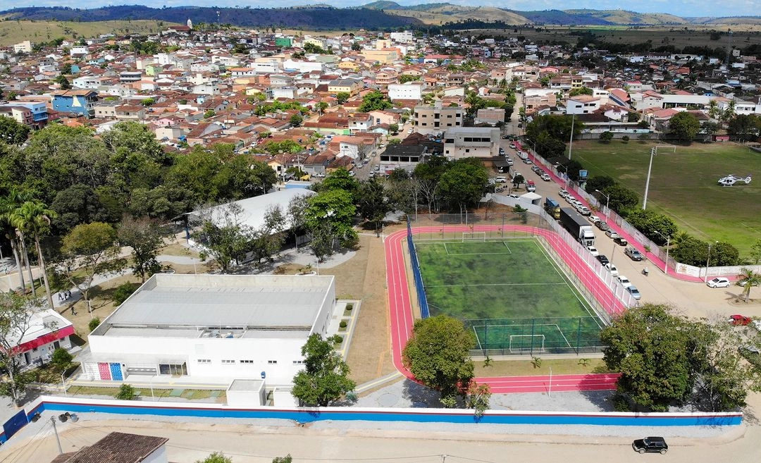 Construção de Unidade escolar em Intanhém / BA