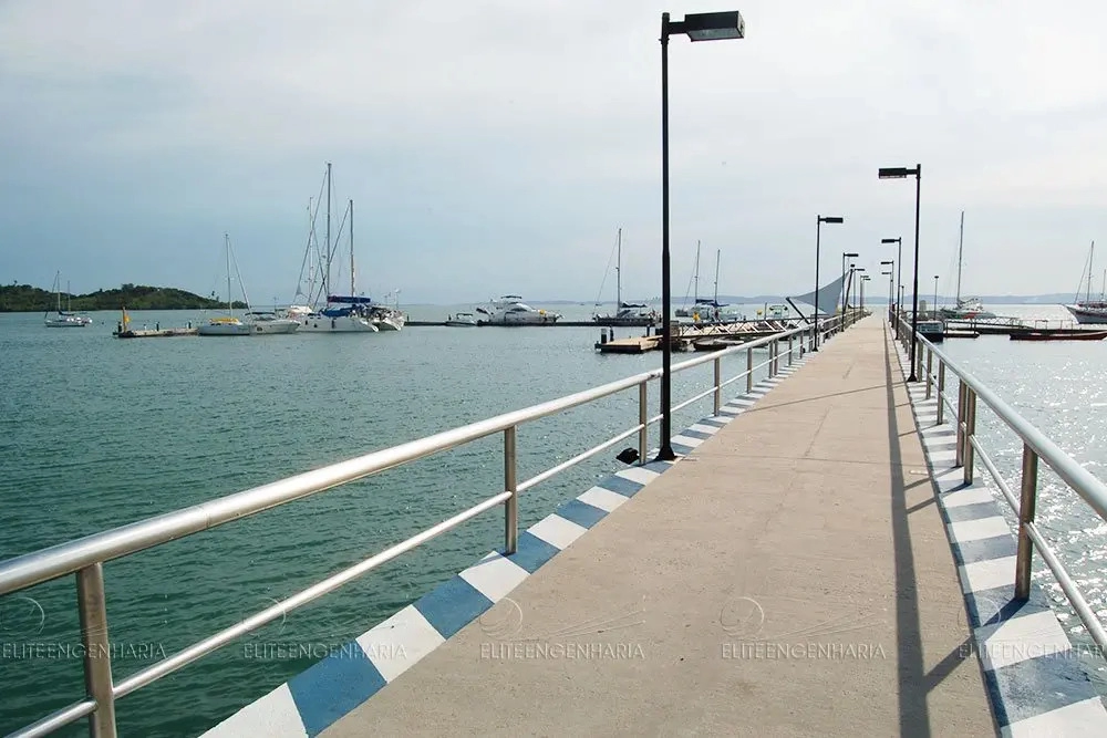 Administração da Marina de Itaparica - BA